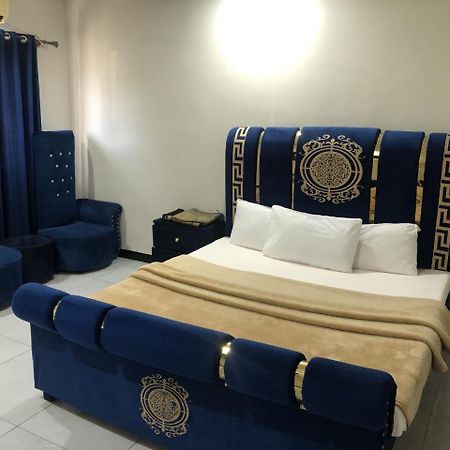 Hotel Islamabad Crown Rawalpindi Exterior photo